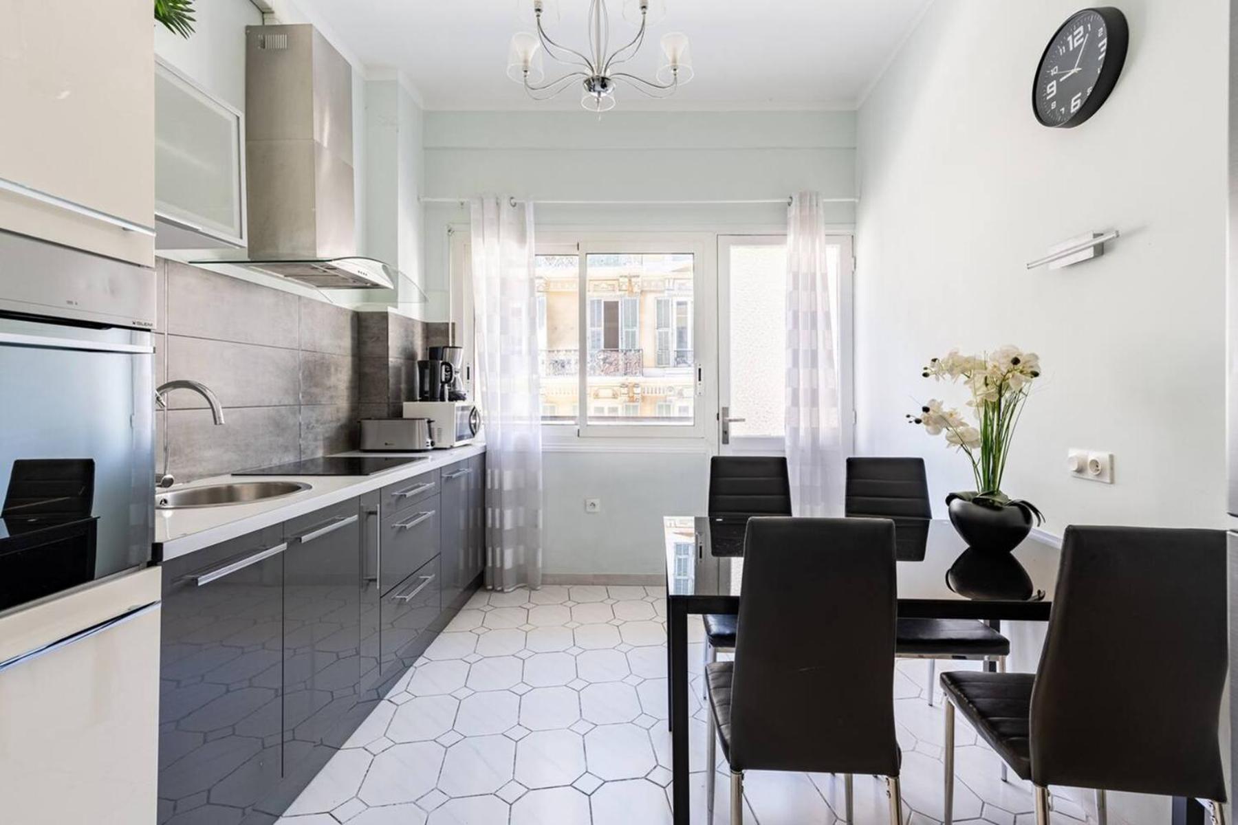 NOTRE DAME - Huge sunny modern 2BR flat - Terrace Lejlighed Nice Eksteriør billede